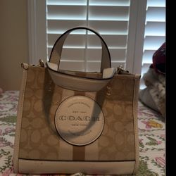 Coach Tote