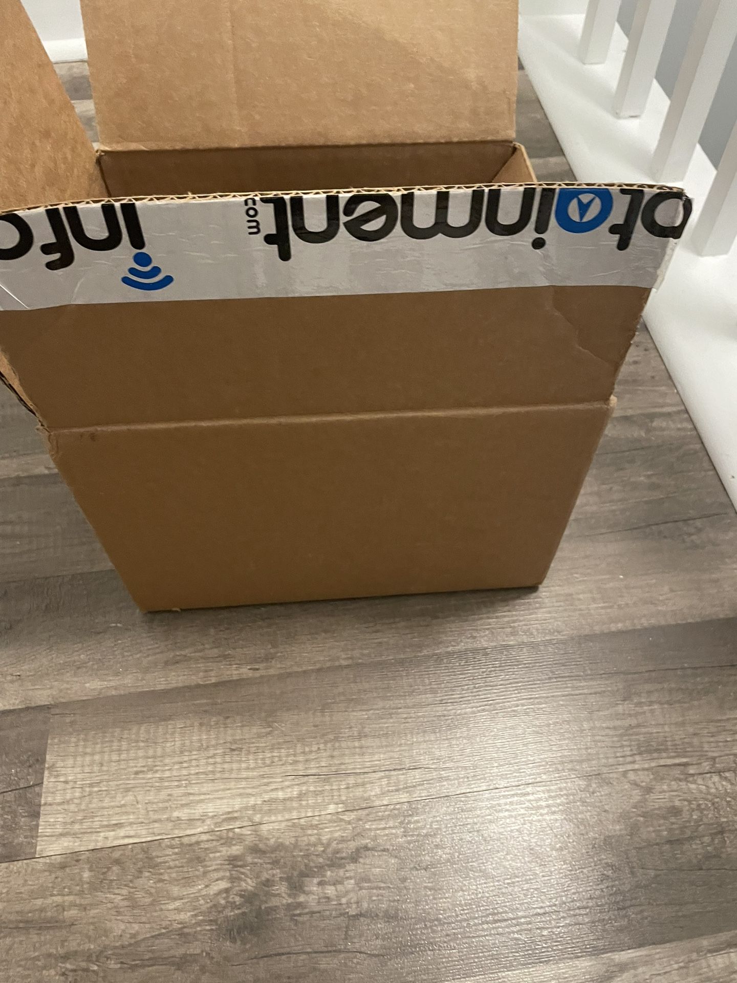 OEM Radio (Challenger)