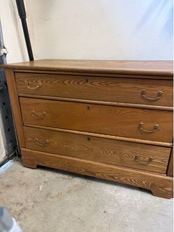 Vintage oak dresser
