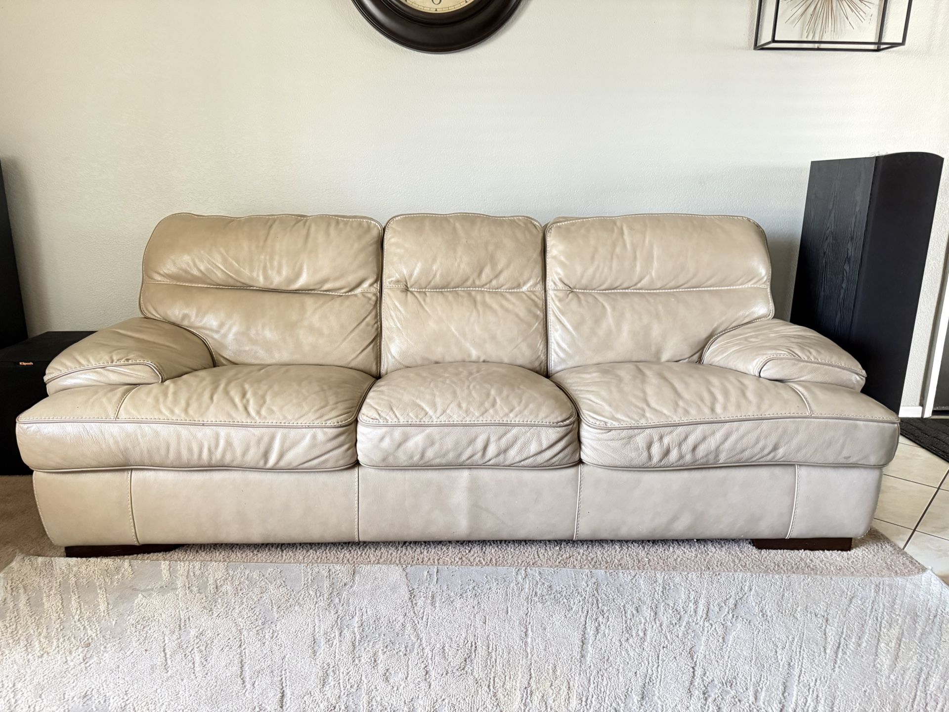Light Leather Couches