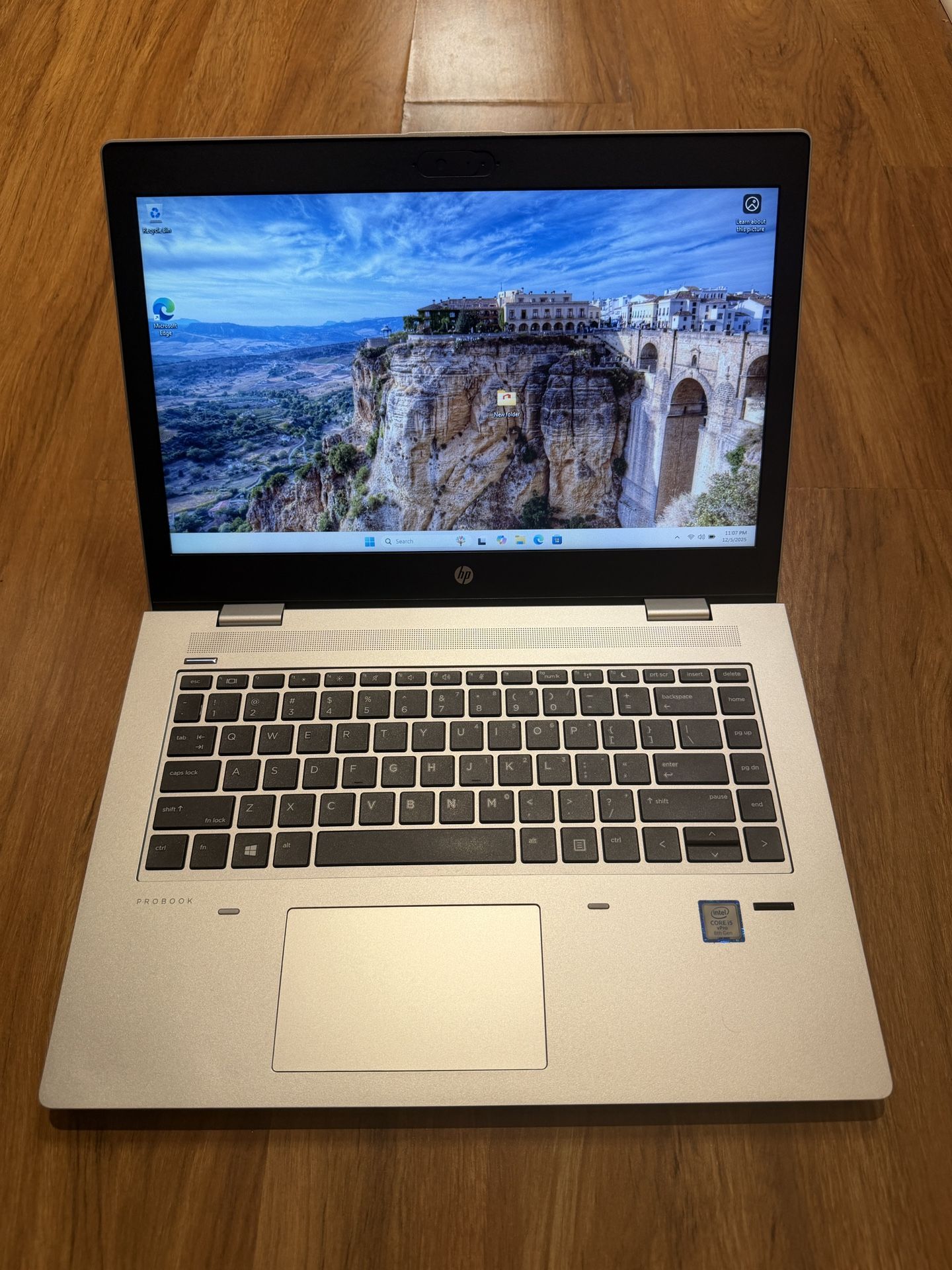 HP ProBook 640 G4 Core i5 8th gen 8GB Ram 256GB SSD Windows 11 Pro 15” UHD Screen Laptop with charger in Excellent Working condition!!!! Specificatio