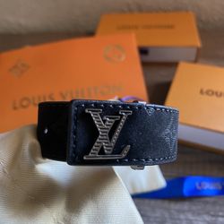 Louis Vuitton LV Slim Bracelet - Monogram Eclipse (Size 21)