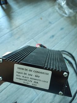 Golf cart voltage converter