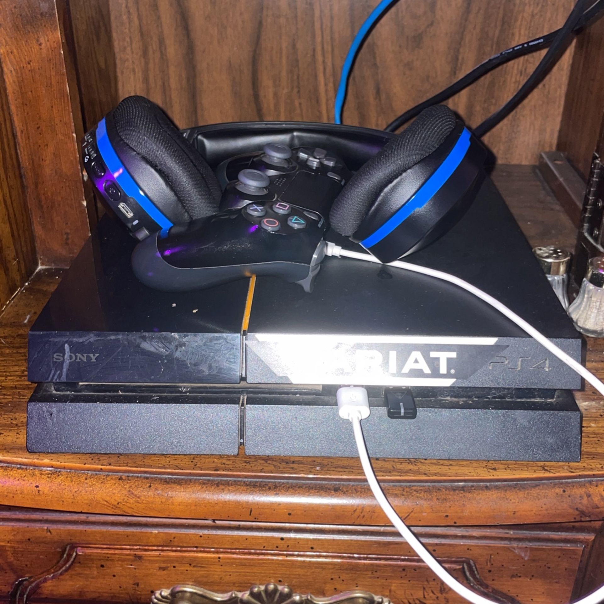 ps4 2 remotes and turtle beach headset. 