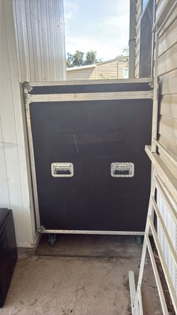 Touring case