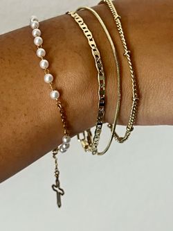 Set of Stackable bracelets