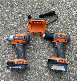 Ridgid Drill/Driver & Impact Driver Set with Batteries and Charger