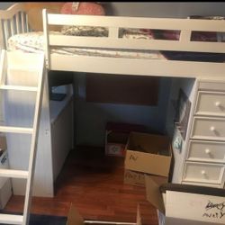 White loft bed With Desk And Drawers 79.5x68x42