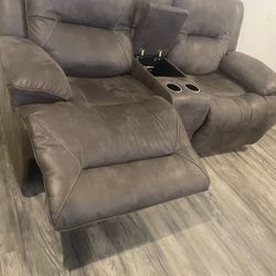 Sofa & Loveseat Recliners 