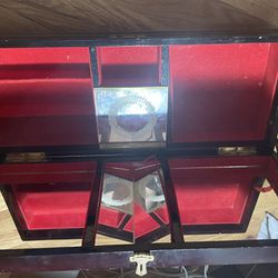 Vintage Jewelry Box With Windup Music Box And Mirrors
