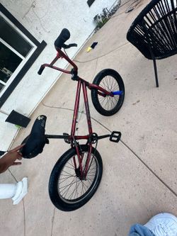 GT BMX Bike 20” - good Condition few scratches but Ready to Ride