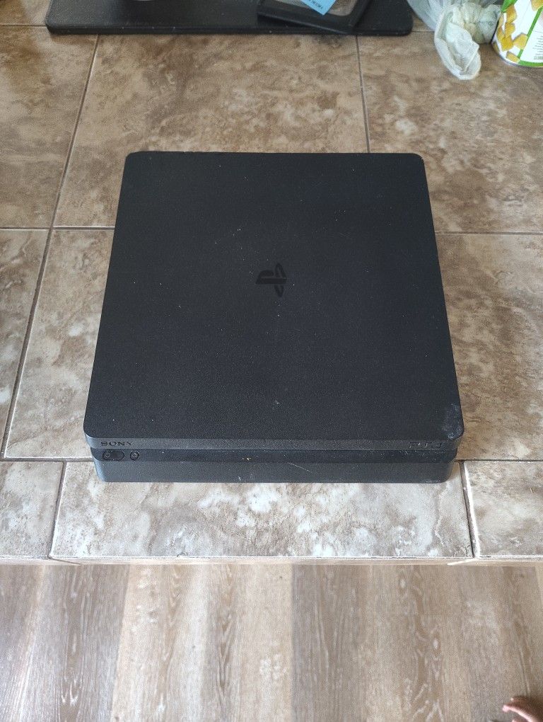 PS4