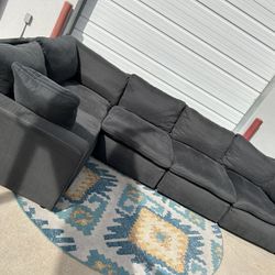 5 Piece Sectional Couch(Free Delivery)