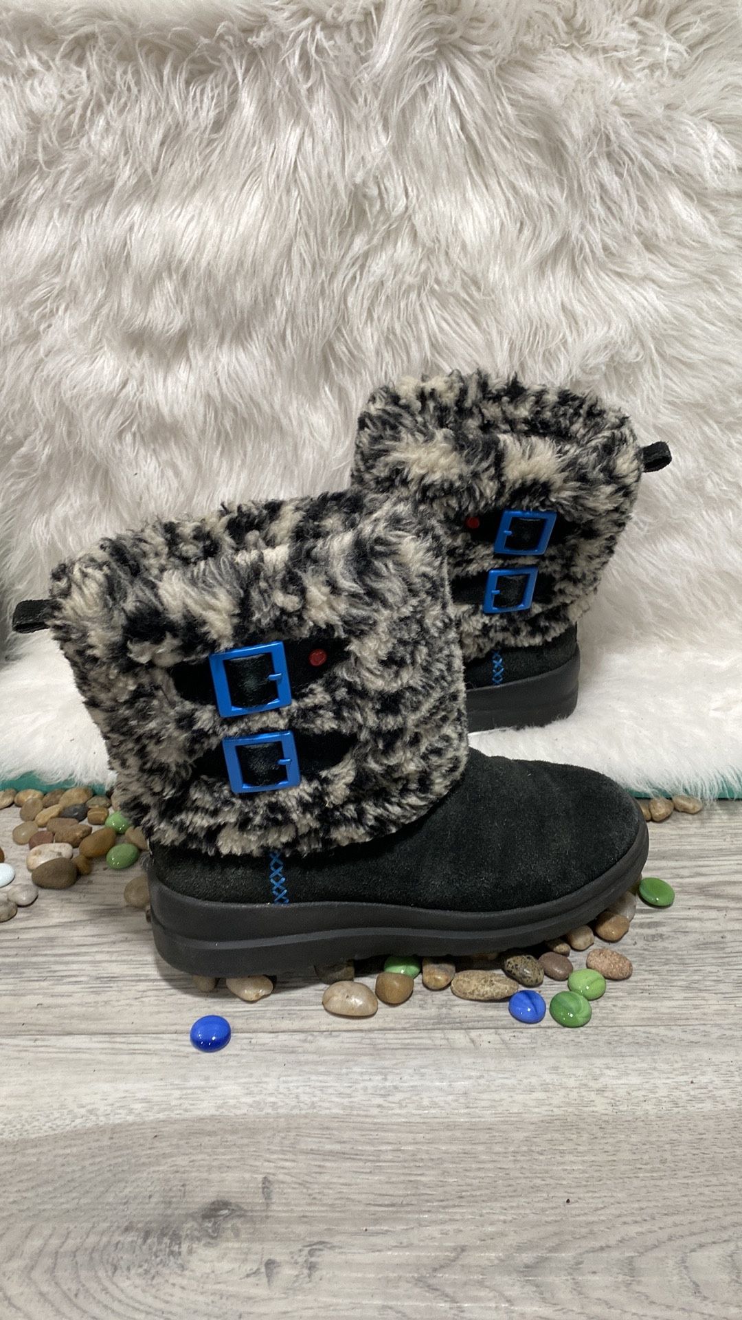 I Heart UGG Australia Buckle Down Boot Snow Leopard Suede Black Women Size 8 