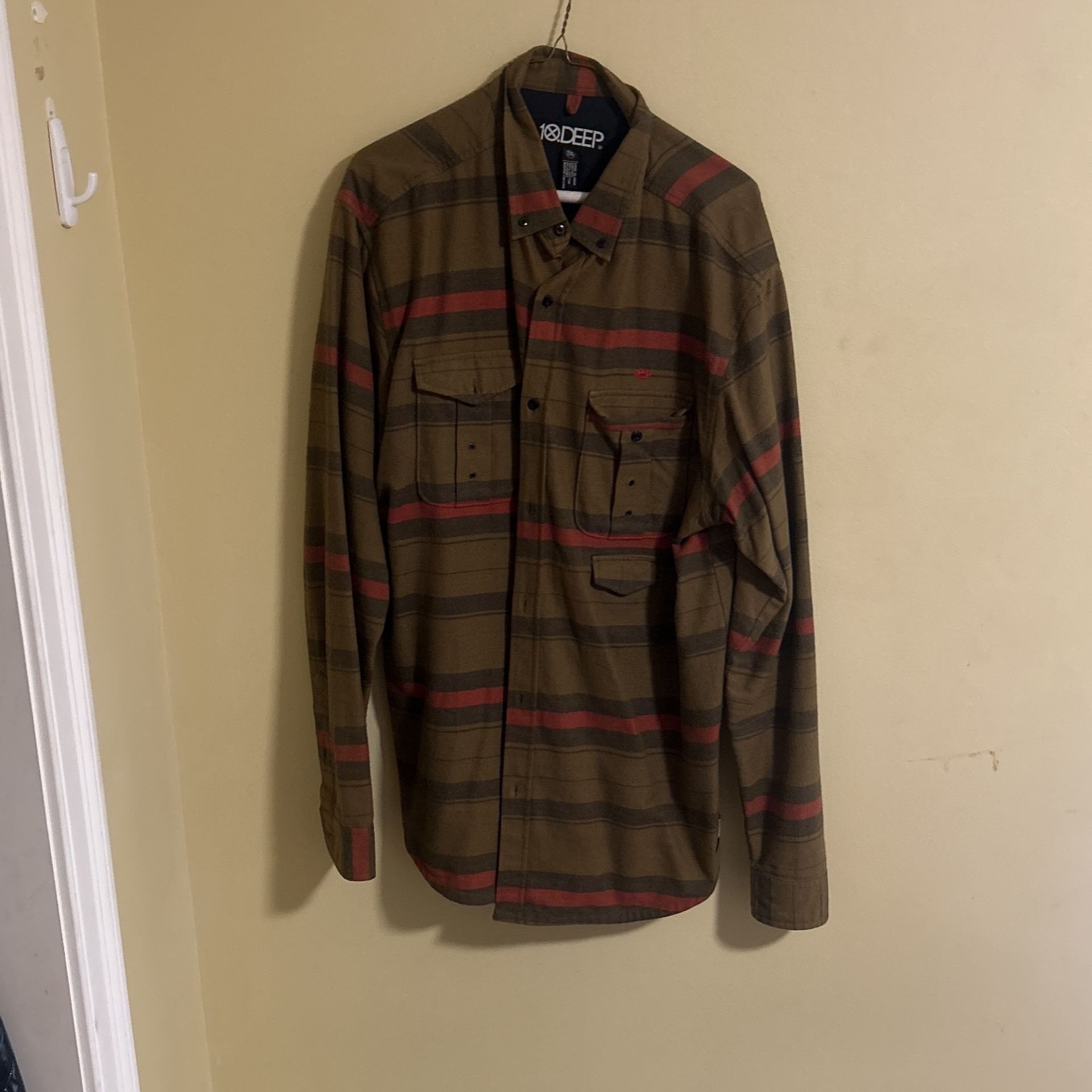 10 Deep Long Sleeve Collared Shirt