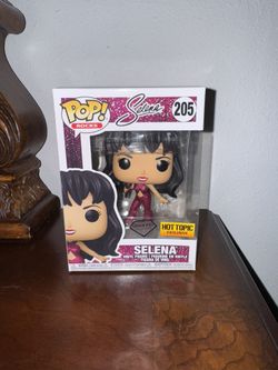 Selena (Diamond Edition) Funko Pop