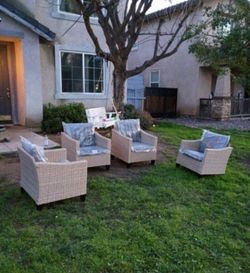 Tan patio chairs outdoor patio chair set brand new 4-Piece Patio chairs 🆕☑️🚎🚛
