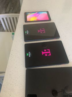 (4) Samsung Galaxy A9 & Revll2