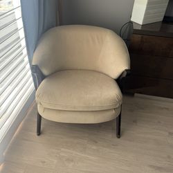 Beautiful Microfibres Accent Chair