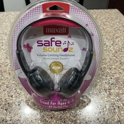 Headphones 