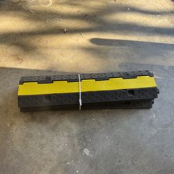 Heavy duty Cable Protector