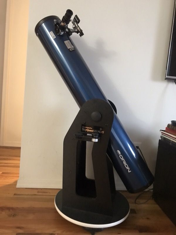Orion 08985 SkyQuest XT6 PLUS Dobsonian Reflector Telescope (Twilight Blue Metallic)