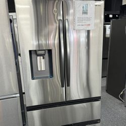 Samsung Refrigerator. 🚚WE DELIVER🚚