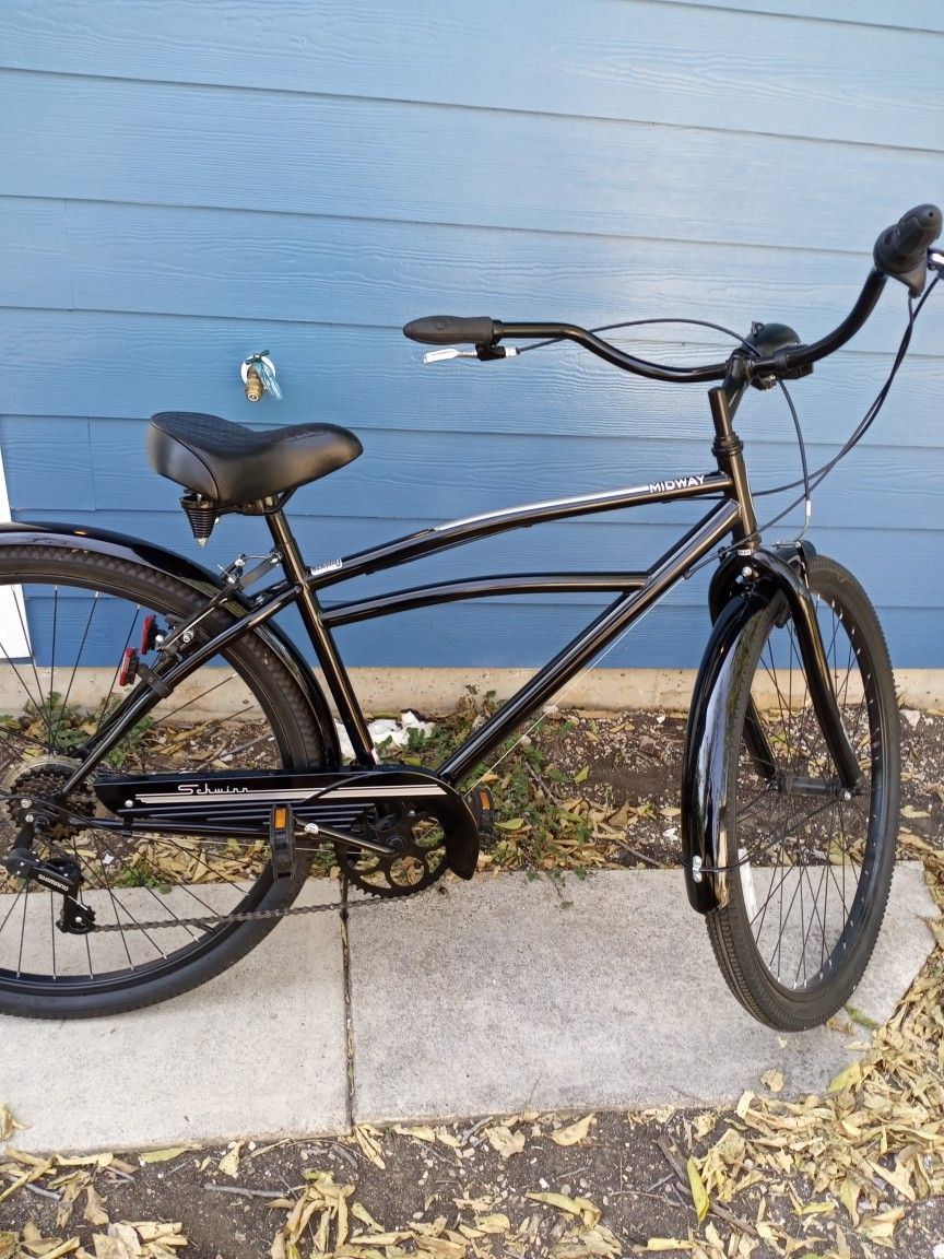 " New"  Schwinn  29in Black Beach Cruiser