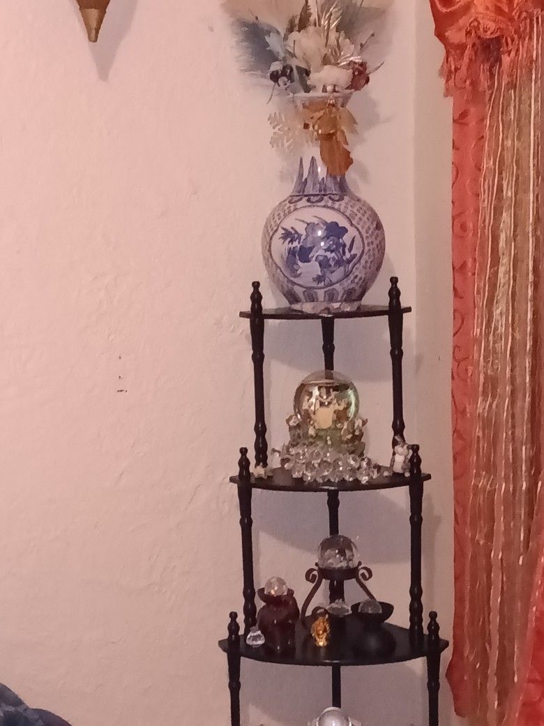 Corner Shelf