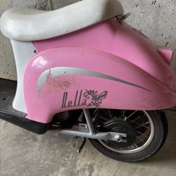 Pink Razor Bella Electric Scooter 