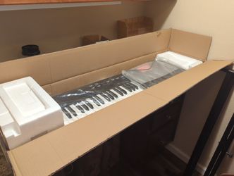 Electronic Piano Keyboard 