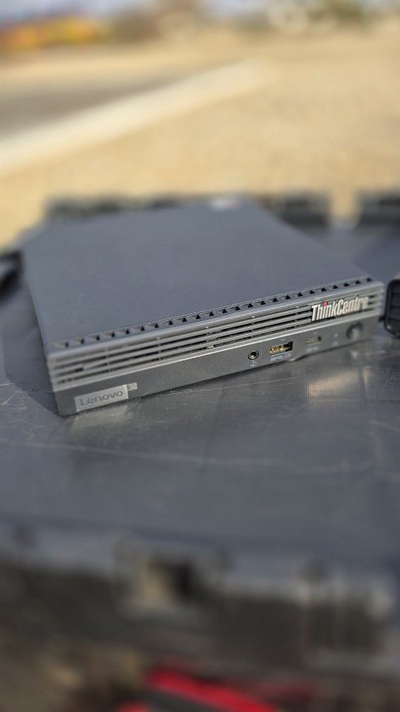 Lenovo ThinkCentre M75q Gen 2 2020 Model - Ryzen 5 Pro 16GB RAM 512GB SSD WIN 11 PRO