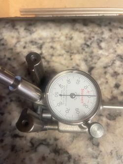 Roundness gauge  like new