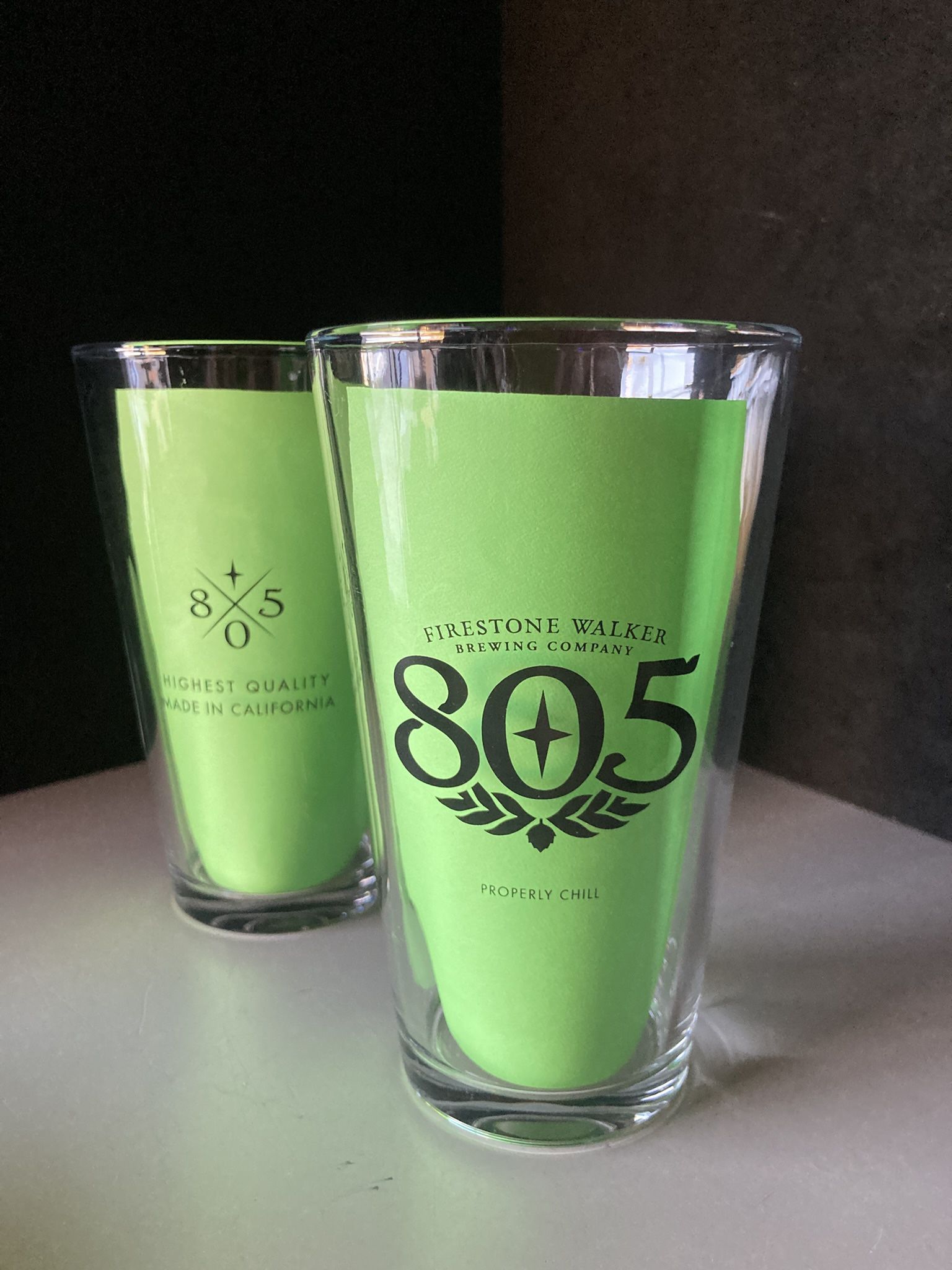 🎁 (2) New 805 Beer Pint Glasses 