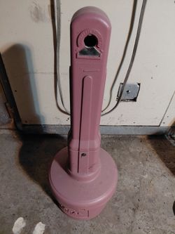 Cigarette Receptacle