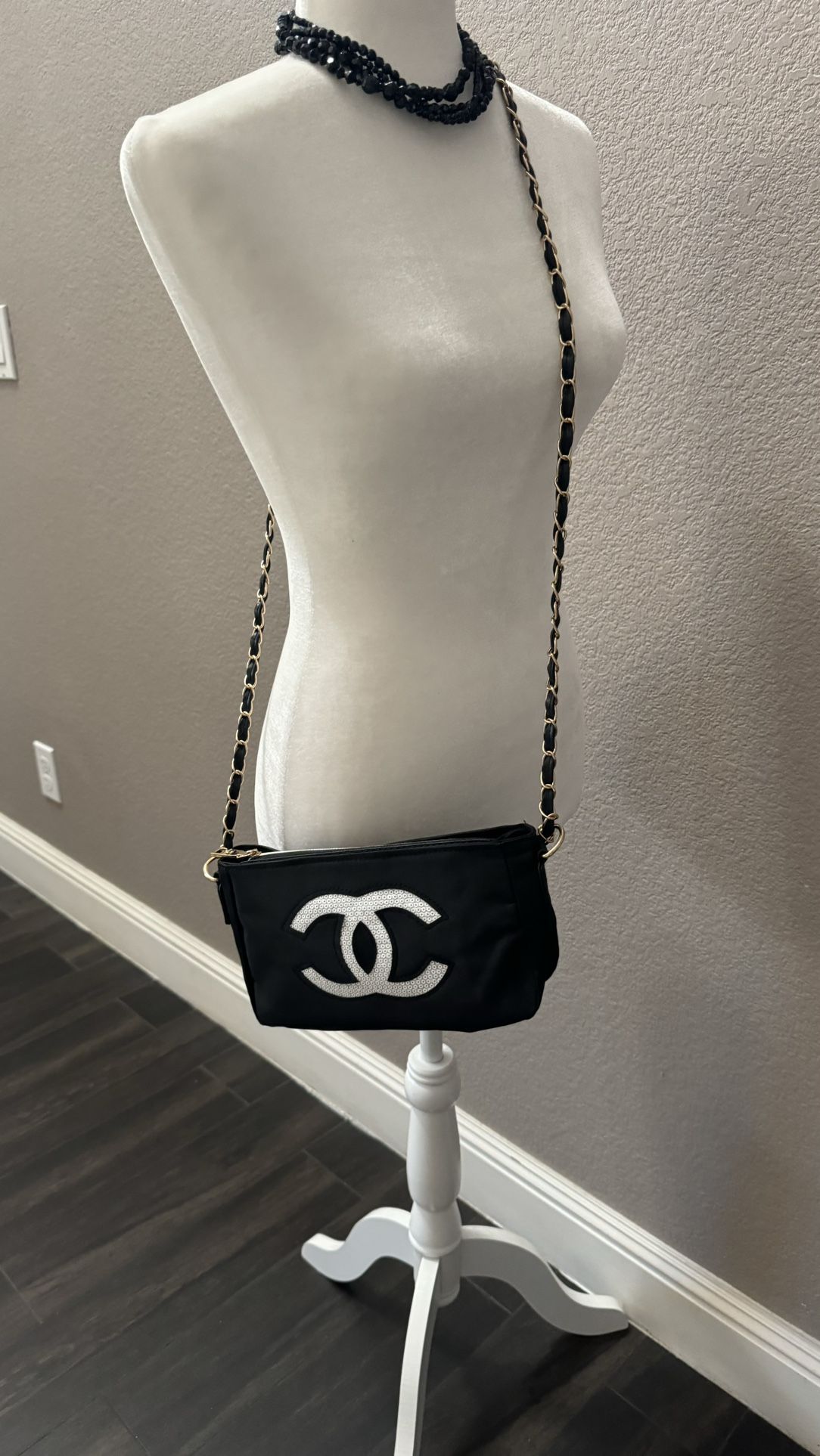 Brandnew Crossbody Bag