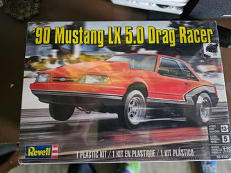 Revell 1990 Ford Mustang LX 5.0 Drag Racer 1:25 Scale Model Car Kit 4195 - New