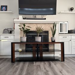 Mor furniture Tv Stand