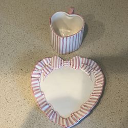heart shaped tea set cup/saucer