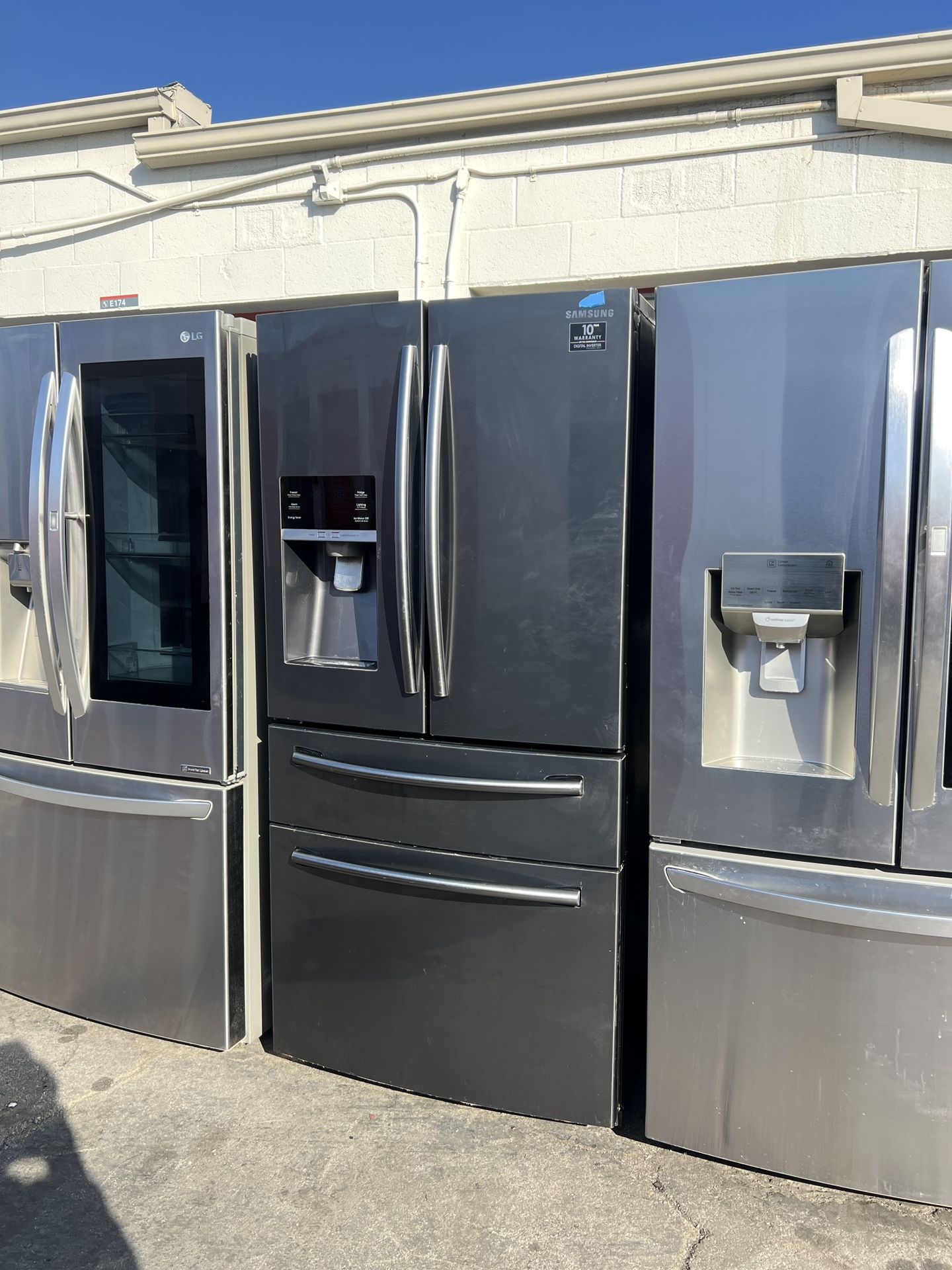 Samsung French Door Black Stainless Steel ( 33” Wide 