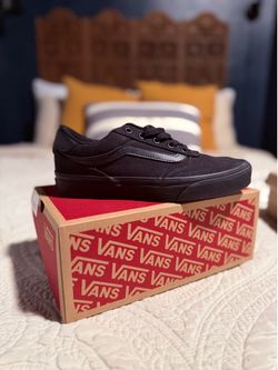 Women’s Vans