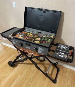 BRAND NEW 28” FOLDABLE BLACKSTONE GRIDDLE WITH FLEXFOLD LEGS (PLANCHA NUEVA DOBLABLE)