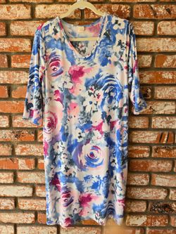 Womens Dress Large