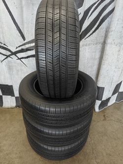 225/60r16 Michelin Defender XT All Season Tires