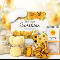 Brand new ✨️in box 📦 💛Sunflower self care spa Gift box 🌻🥰💛