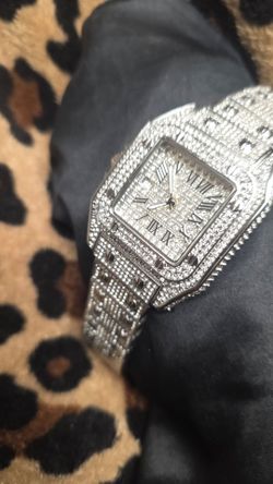 Moisenette set stones watches