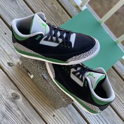 BRAND NEW JORDAN 3 “PINE GREEN” FOR SALE! MENS SIZE 13 $255