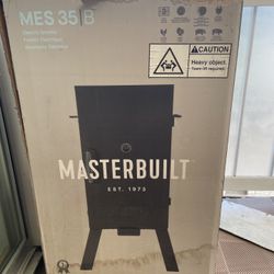 Masterbuilt Electric Smoker MES 35B
