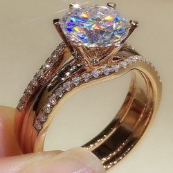 New 18k Rose Gold Wedding Ring Set 