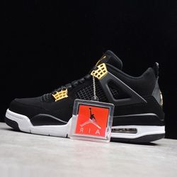 Jordan 4 Royalty 1